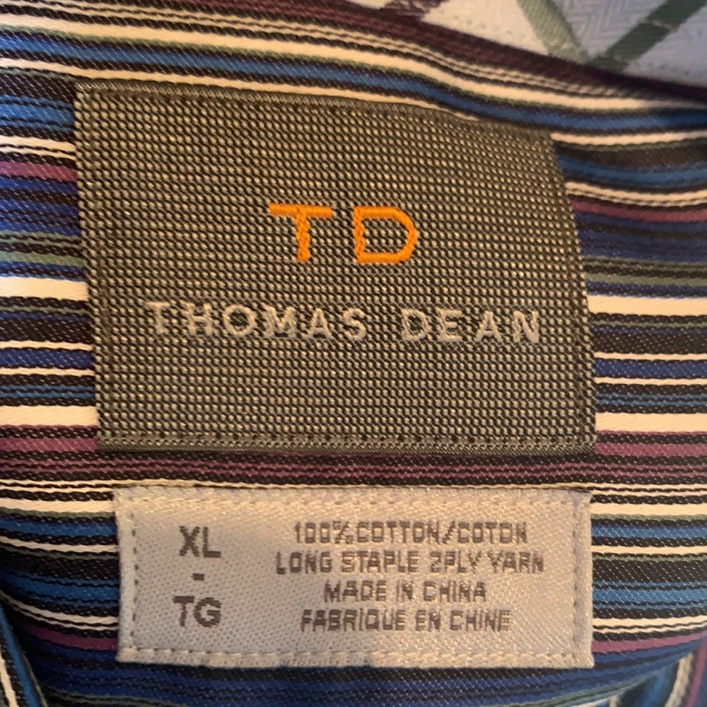 Long sleeve button down - Picture 3 of 3